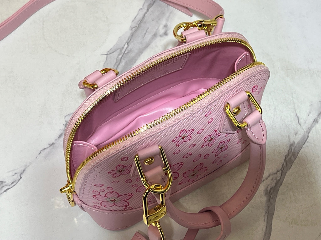 B1P46E106 Popular leather bag