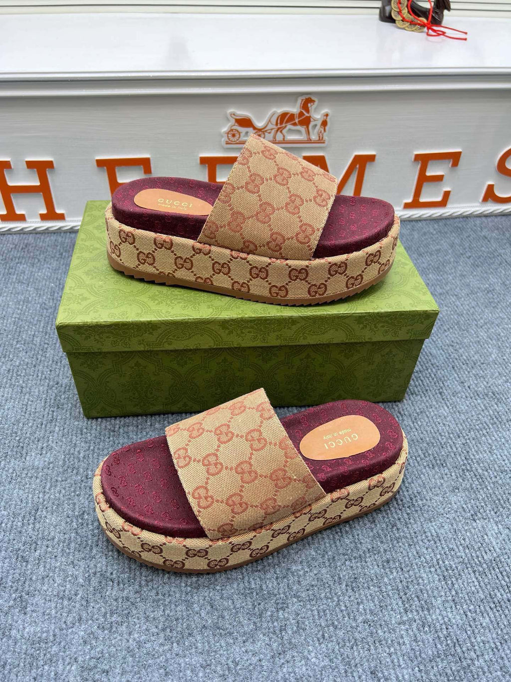 Z5ZB122 Popular slippers  Sole thickness 5.5cm