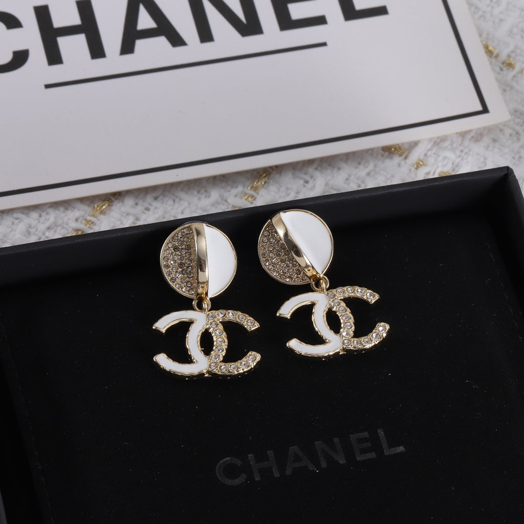 X1Z54C371E Popular Earrings