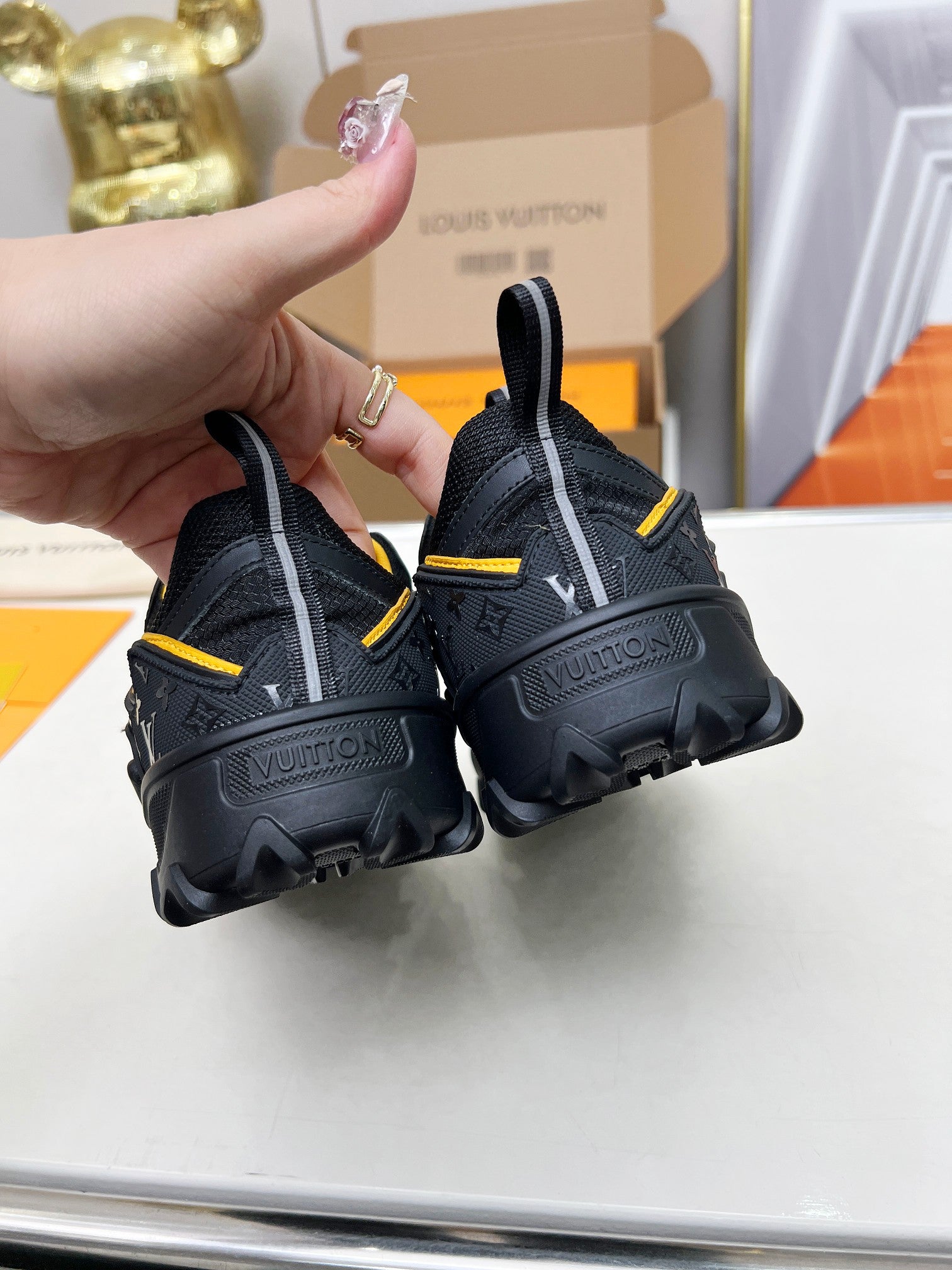 Z2Q105E286 Popular high-quality Shoes