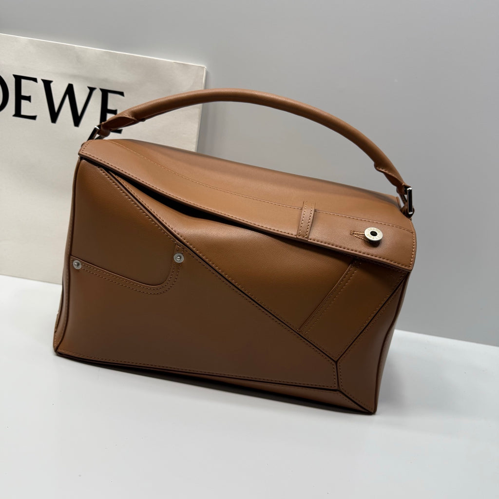 B1R46A12 Popular leather bag