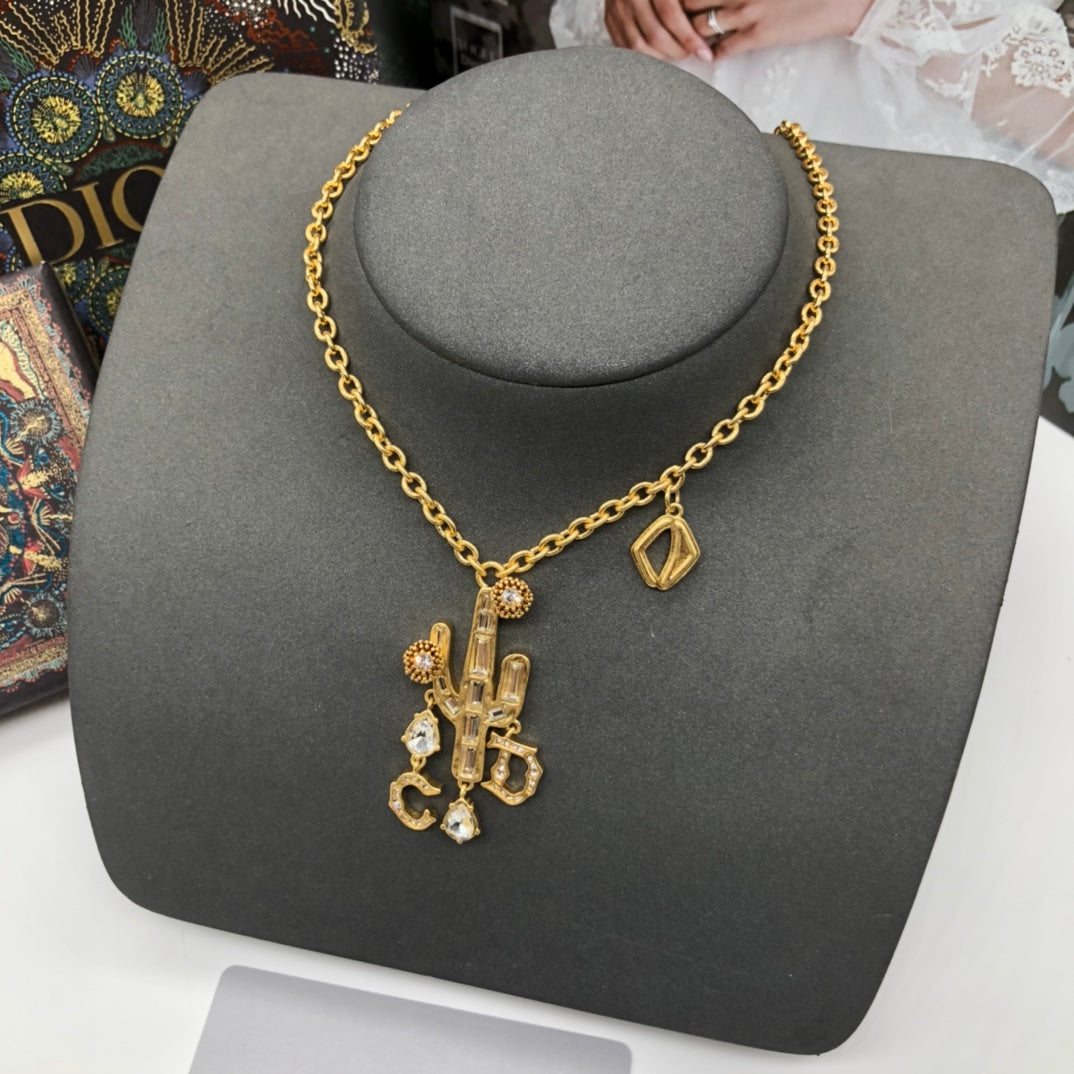 X1Q85D293X Popular Necklaces