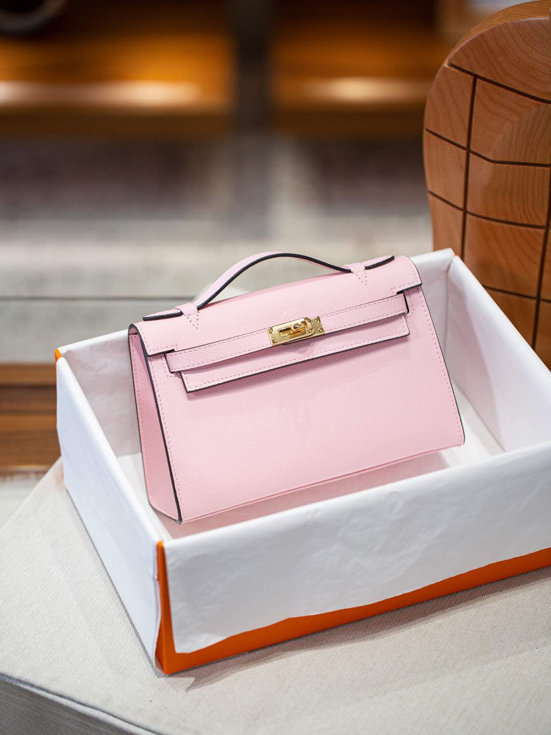 B1R66A5 Popular leather bag