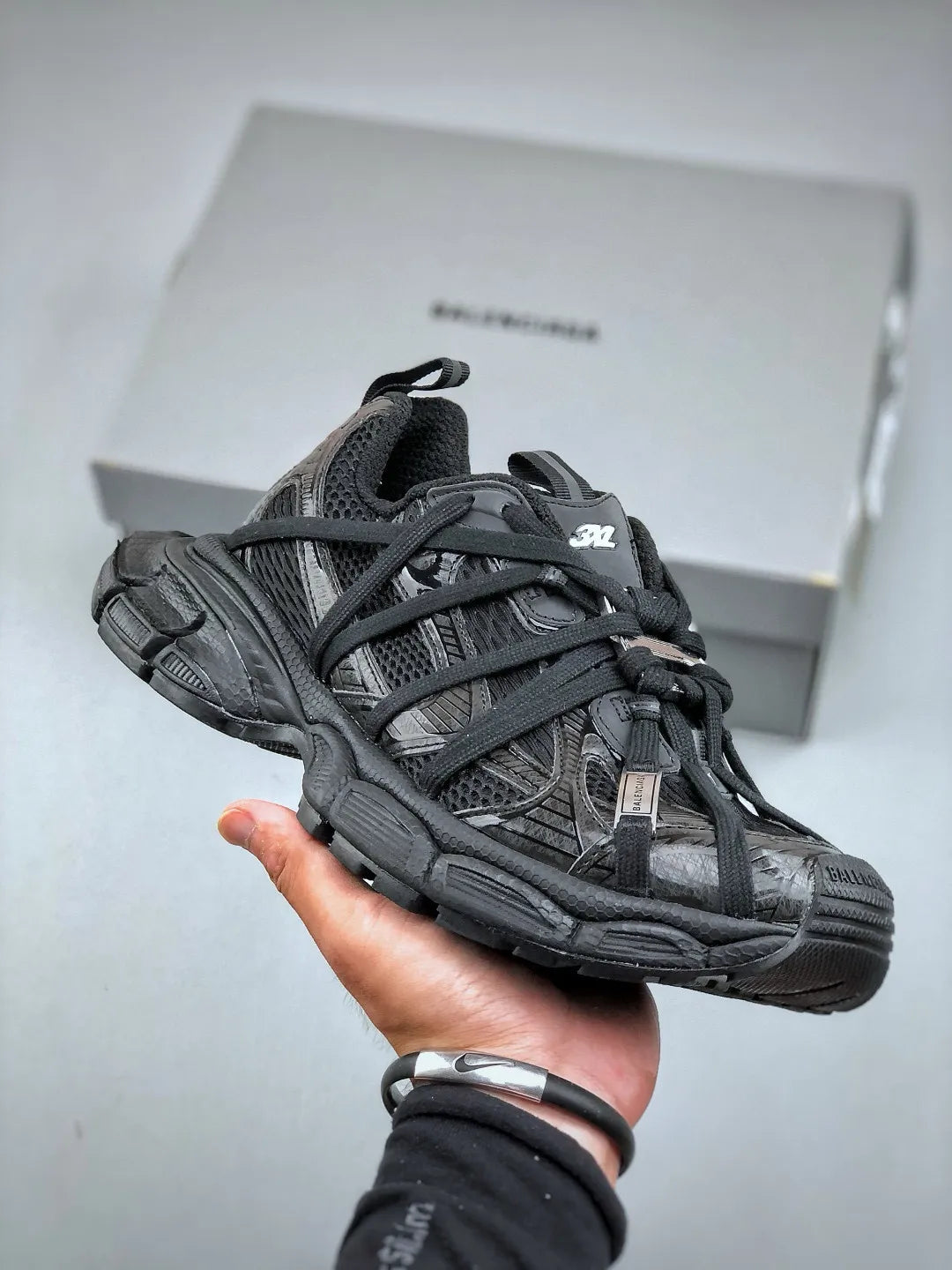 Z4R85J31  Popular high-quality  Shoes