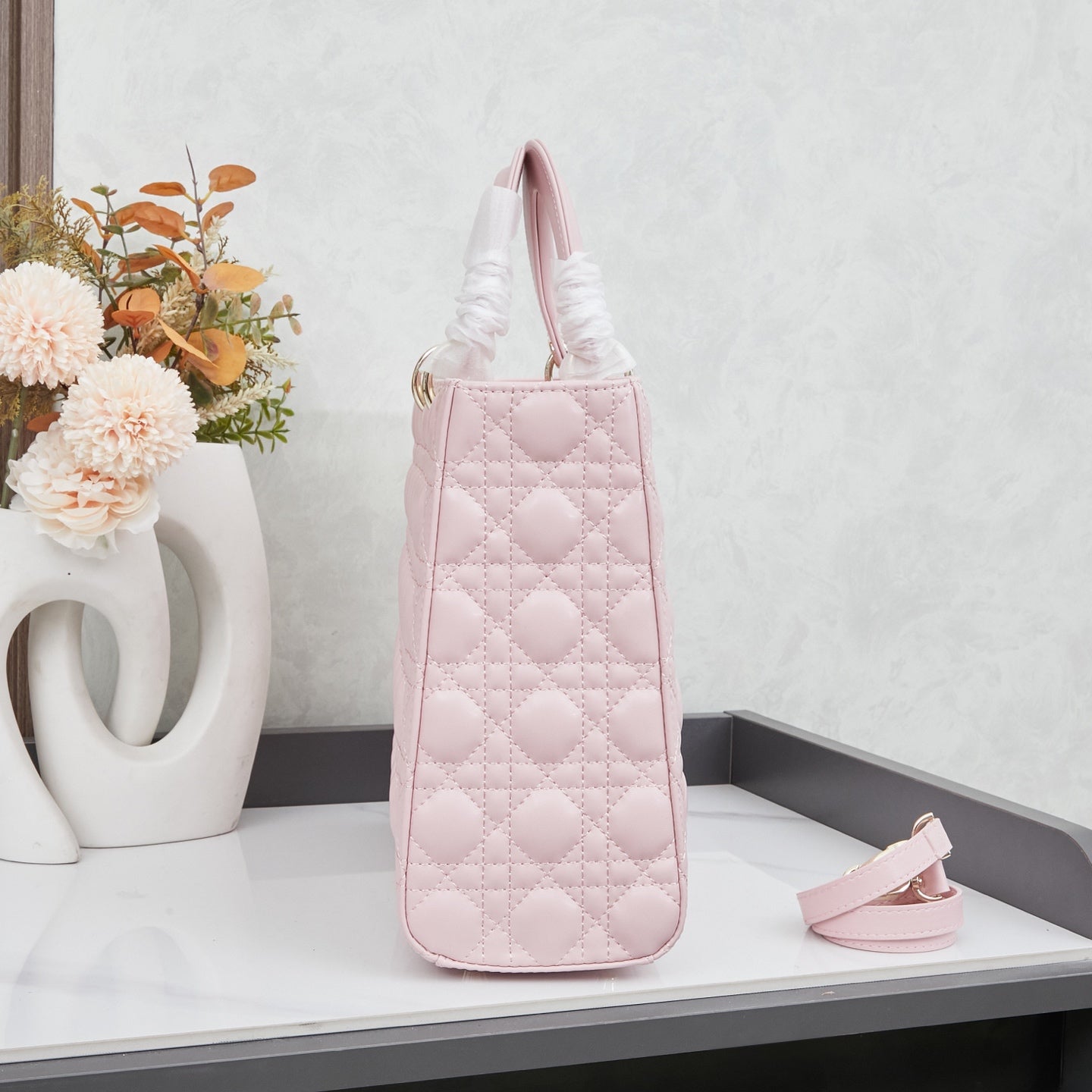 B1P36D88 Popular leather bag