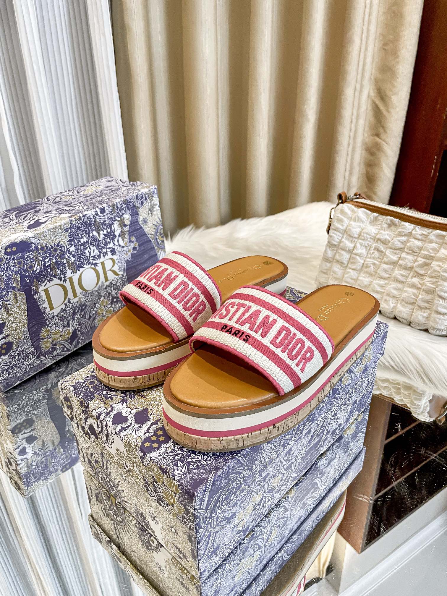 Z1LD22 Popular slippers