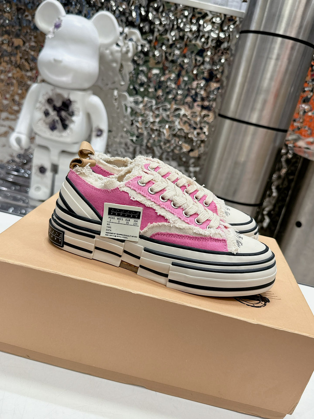 Z2Q105A249 Popular high-quality Shoes