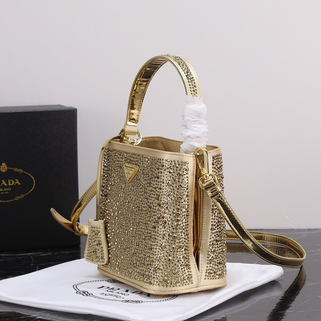 B12X44P265 Popular leather bag 