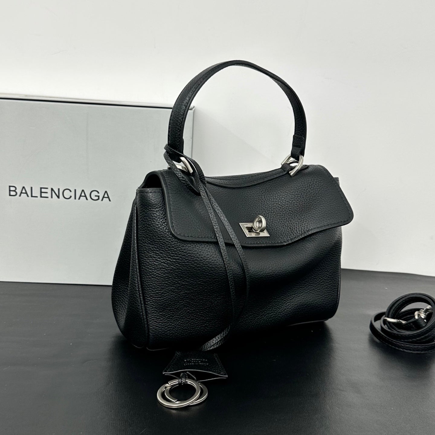 B1X15J4 Popular  leather bag