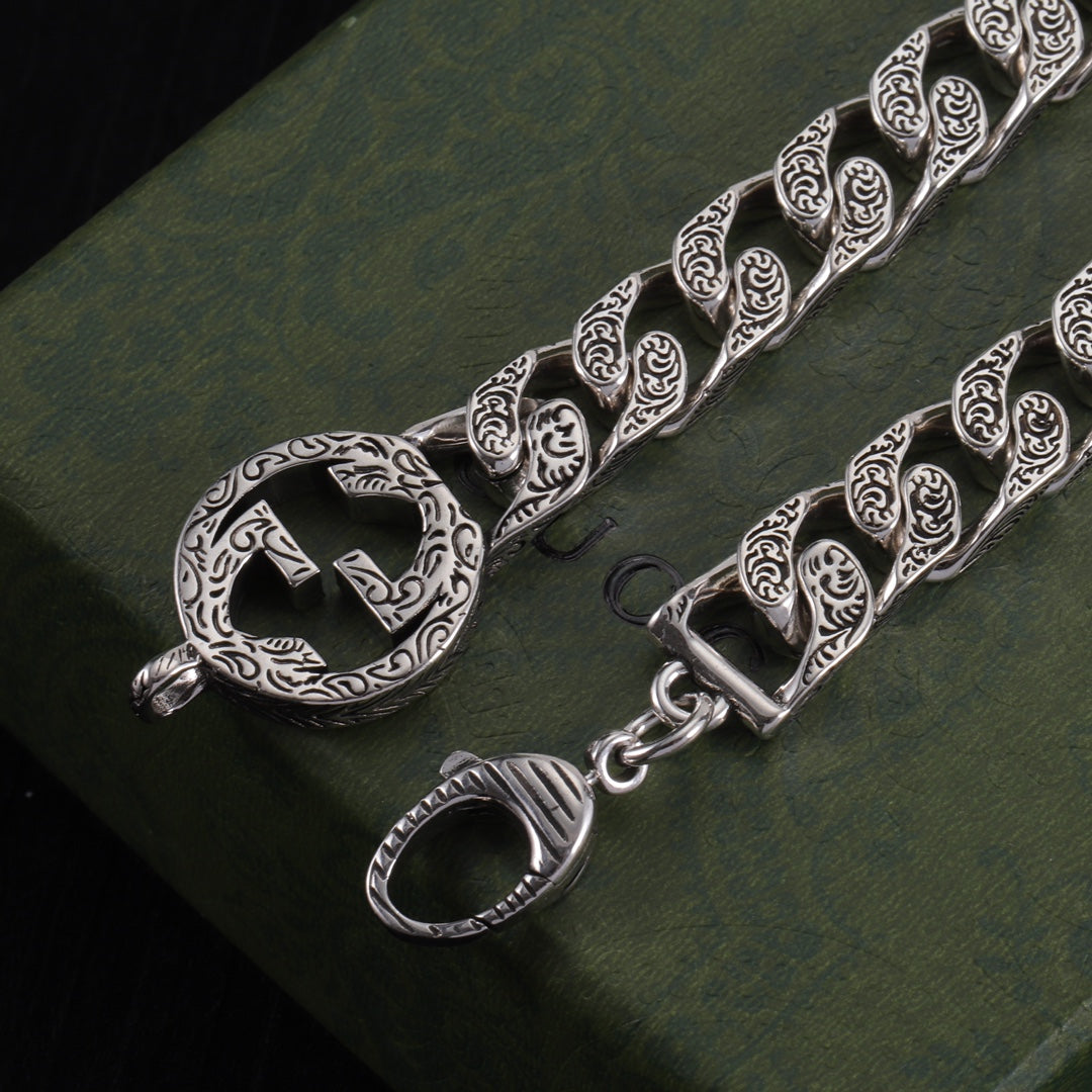 X1R75B45X Popular   Necklaces . Bracelets .