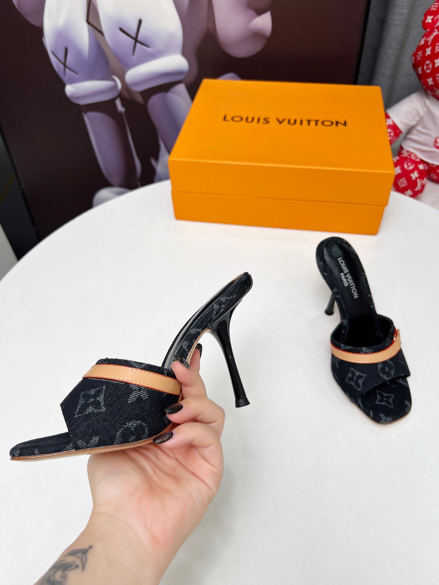 Z2R45E25  Popular high-quality shoes