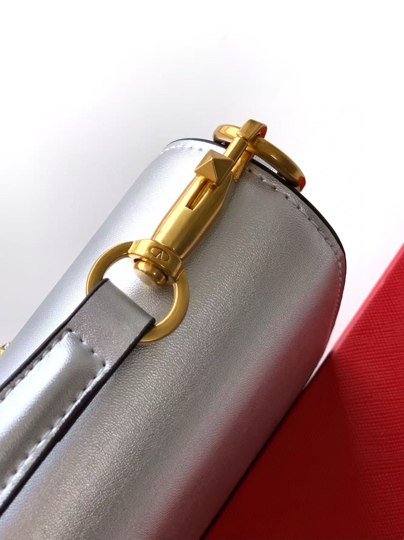 B1P36A30 Popular  leather bag