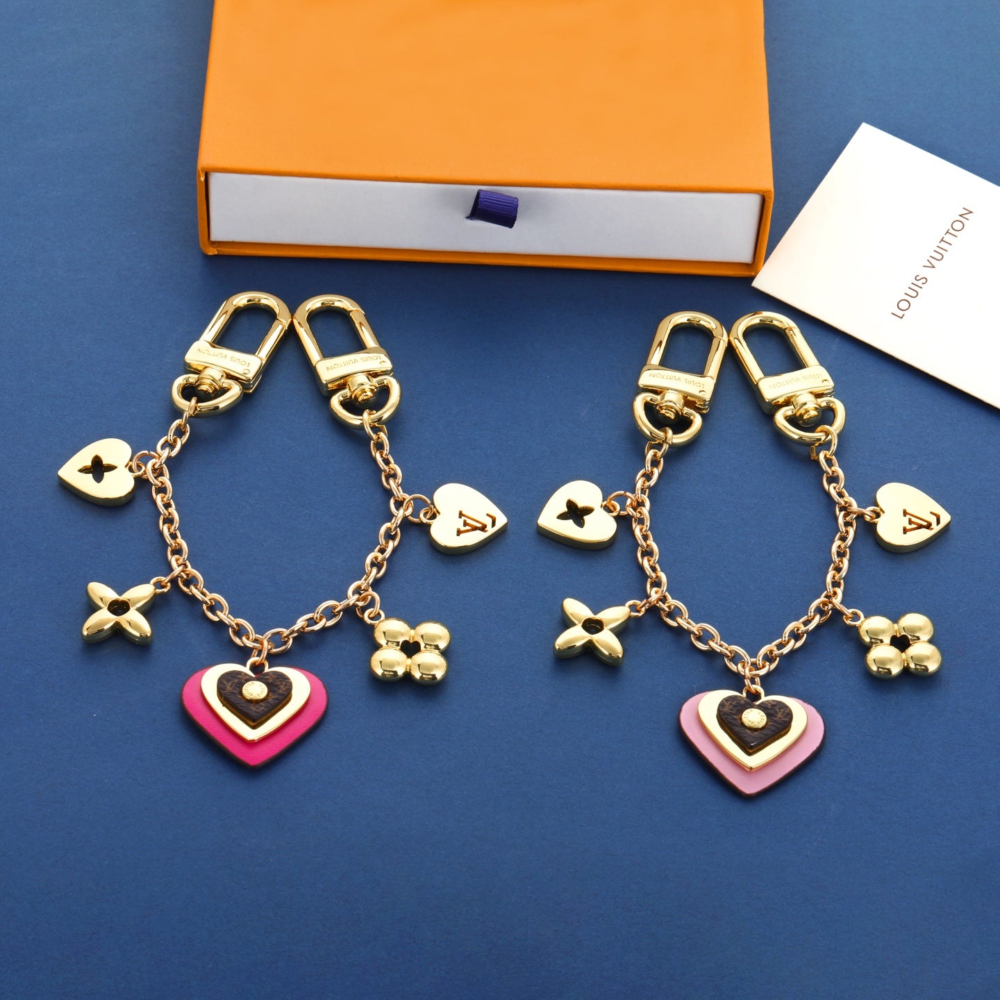 A1Z105E16 Popular bag 's charms accessories
