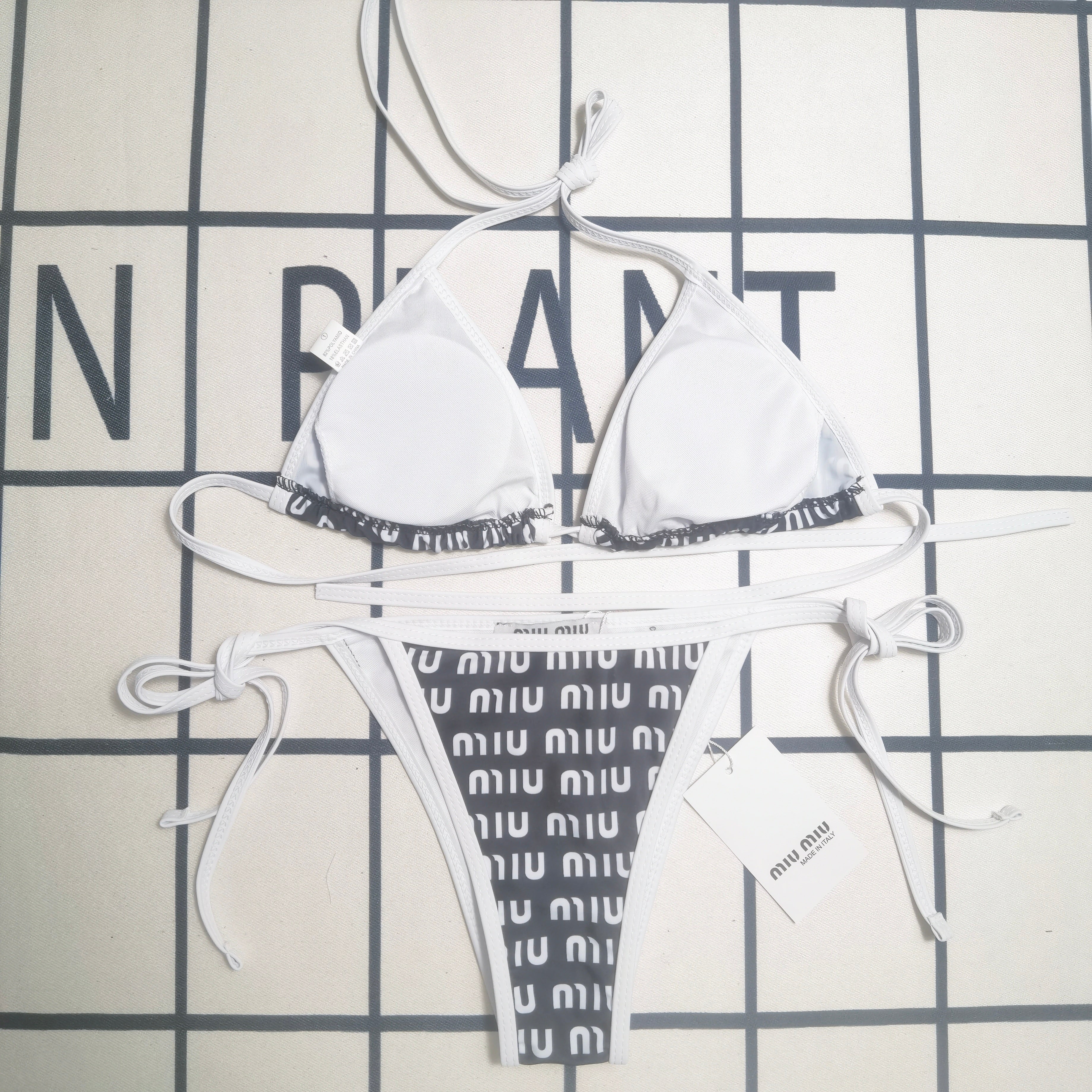 Y1R46A130 Popular Bikini swimsuit