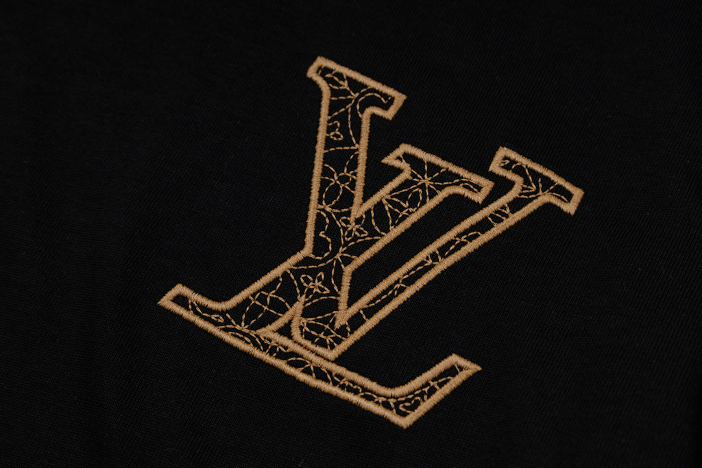 U1R76E36 Popular T-shirts