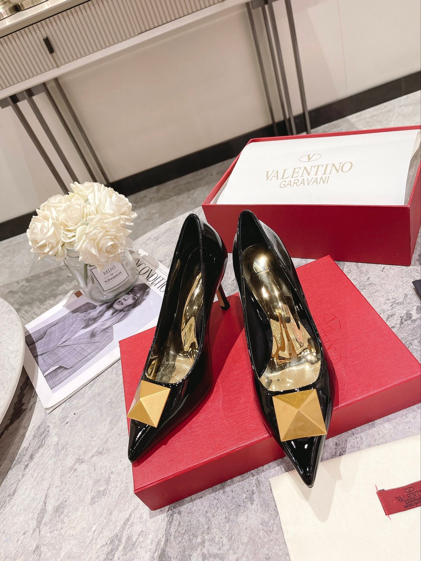 Z1WVL264 Popular sandals High heels
