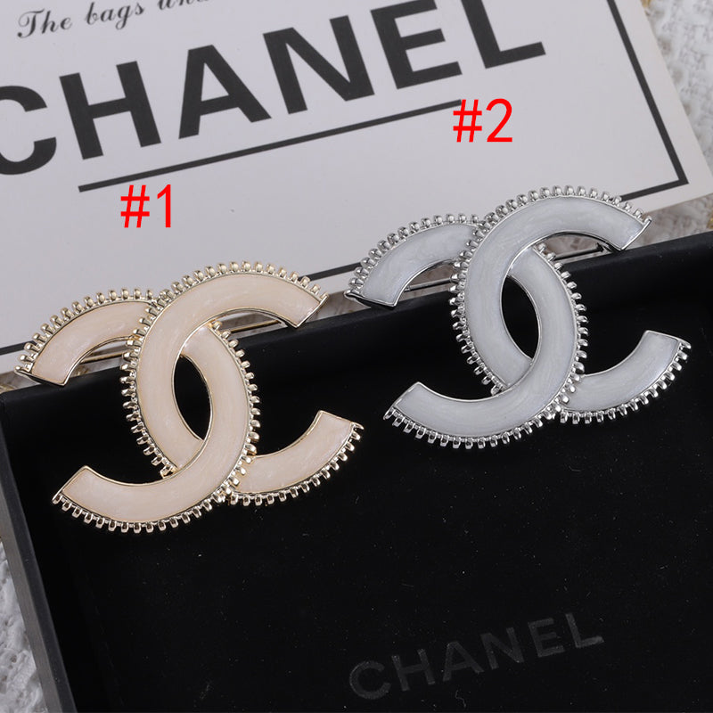 X14C781   Popular Brooch