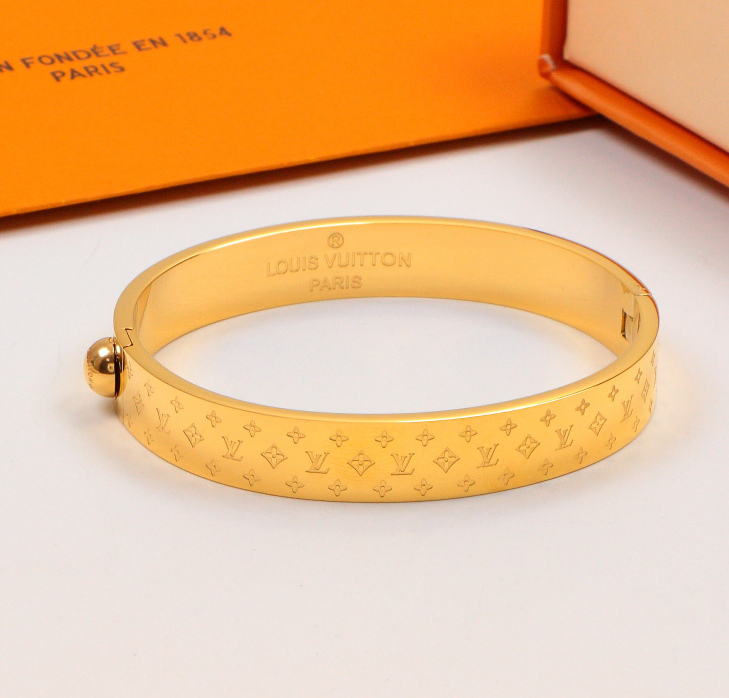 X1B90E23K  Popular Bracelets