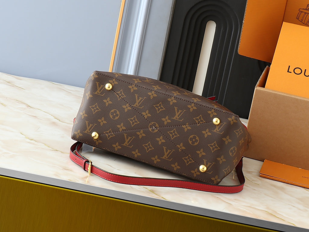 B1W35E115 Popular leather bag