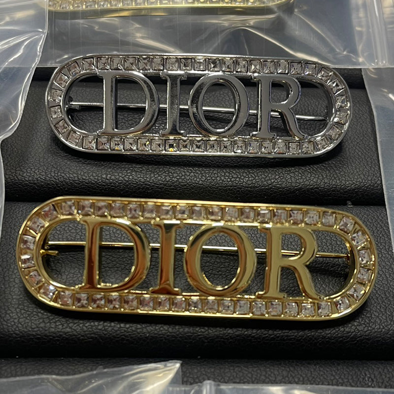 X14D695   Popular  Brooch