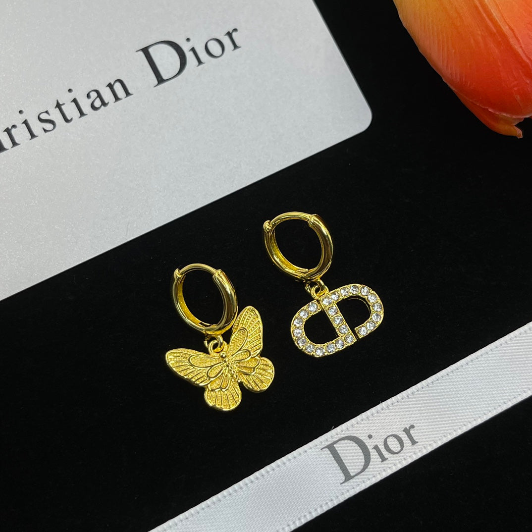 X1Z94D1062E Popular Earrings