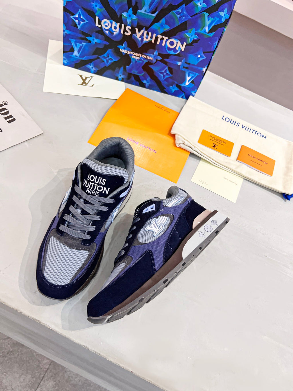 Z2Q105E233 Popular high-quality  Shoes