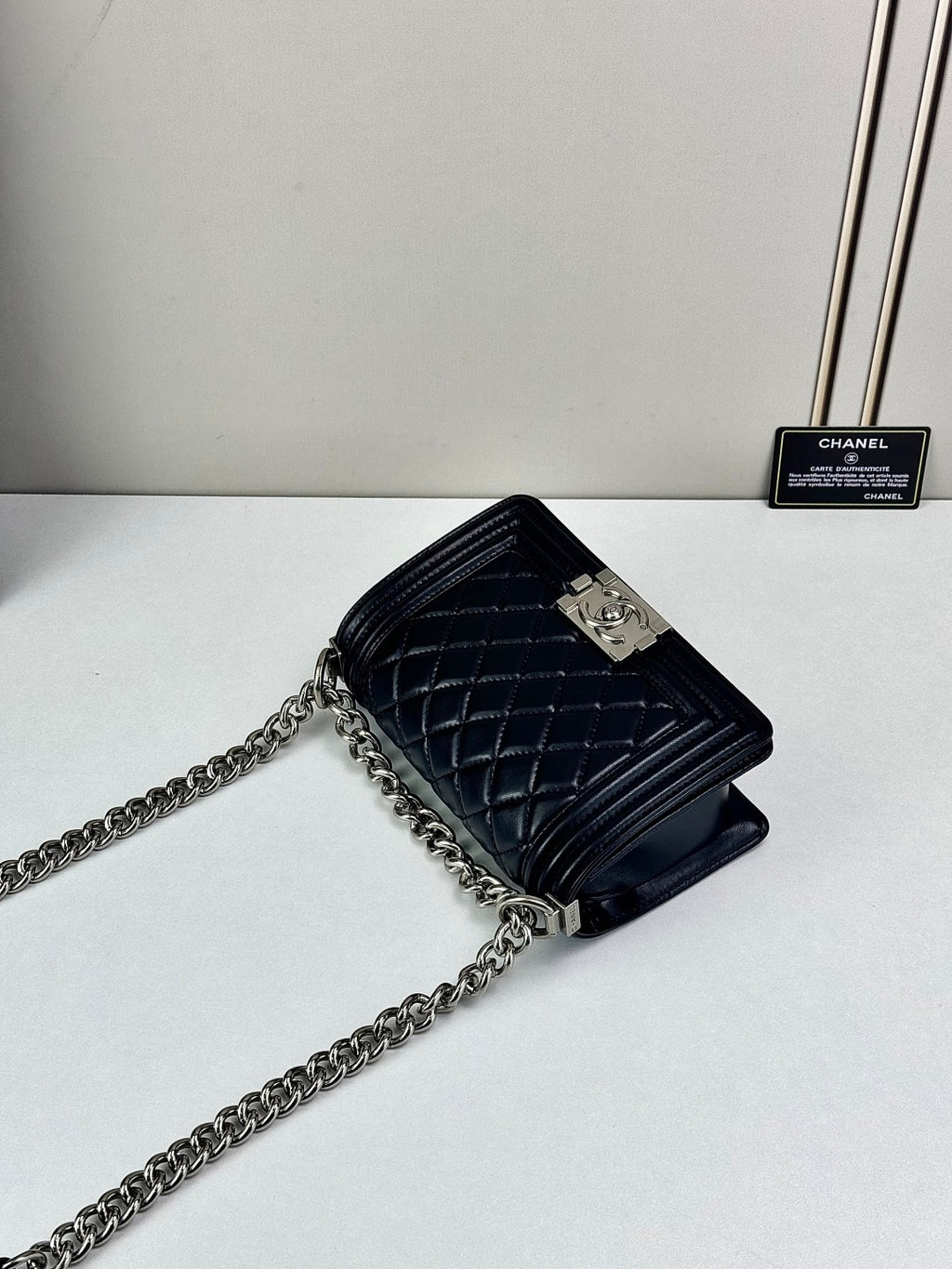 B1P36C16 Popular leather bag