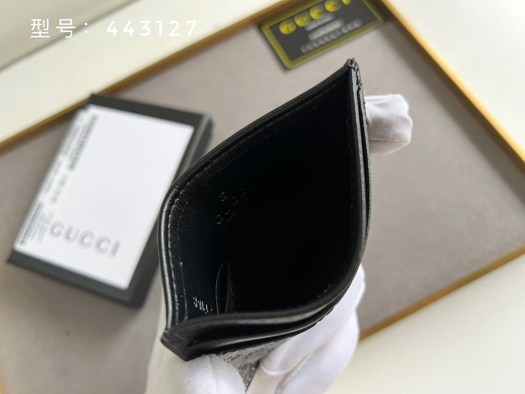 B1X44B384 Popular leather wallets