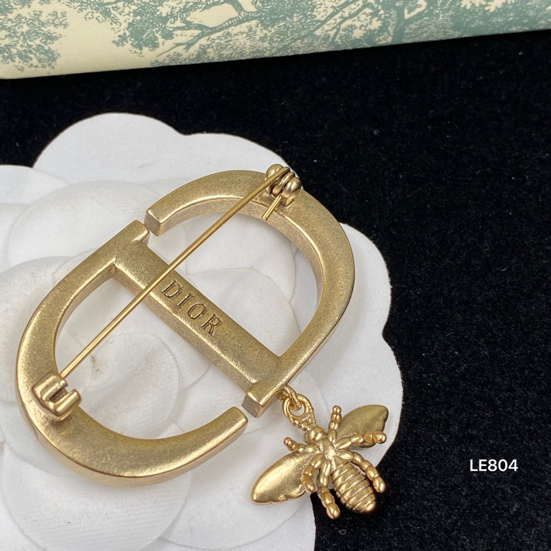 X1ZD1009   Popular  Brooch