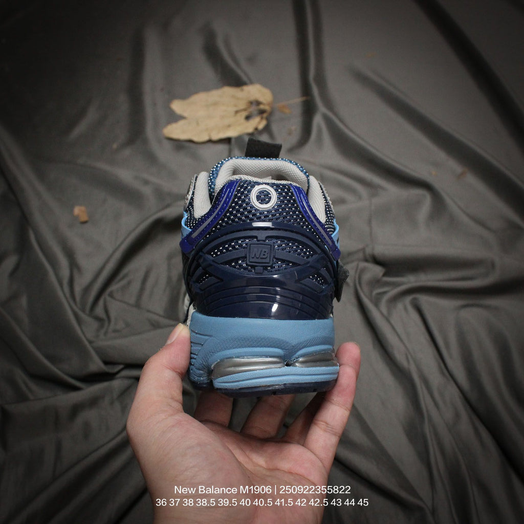 Z4Q95A50 Popular  shoes