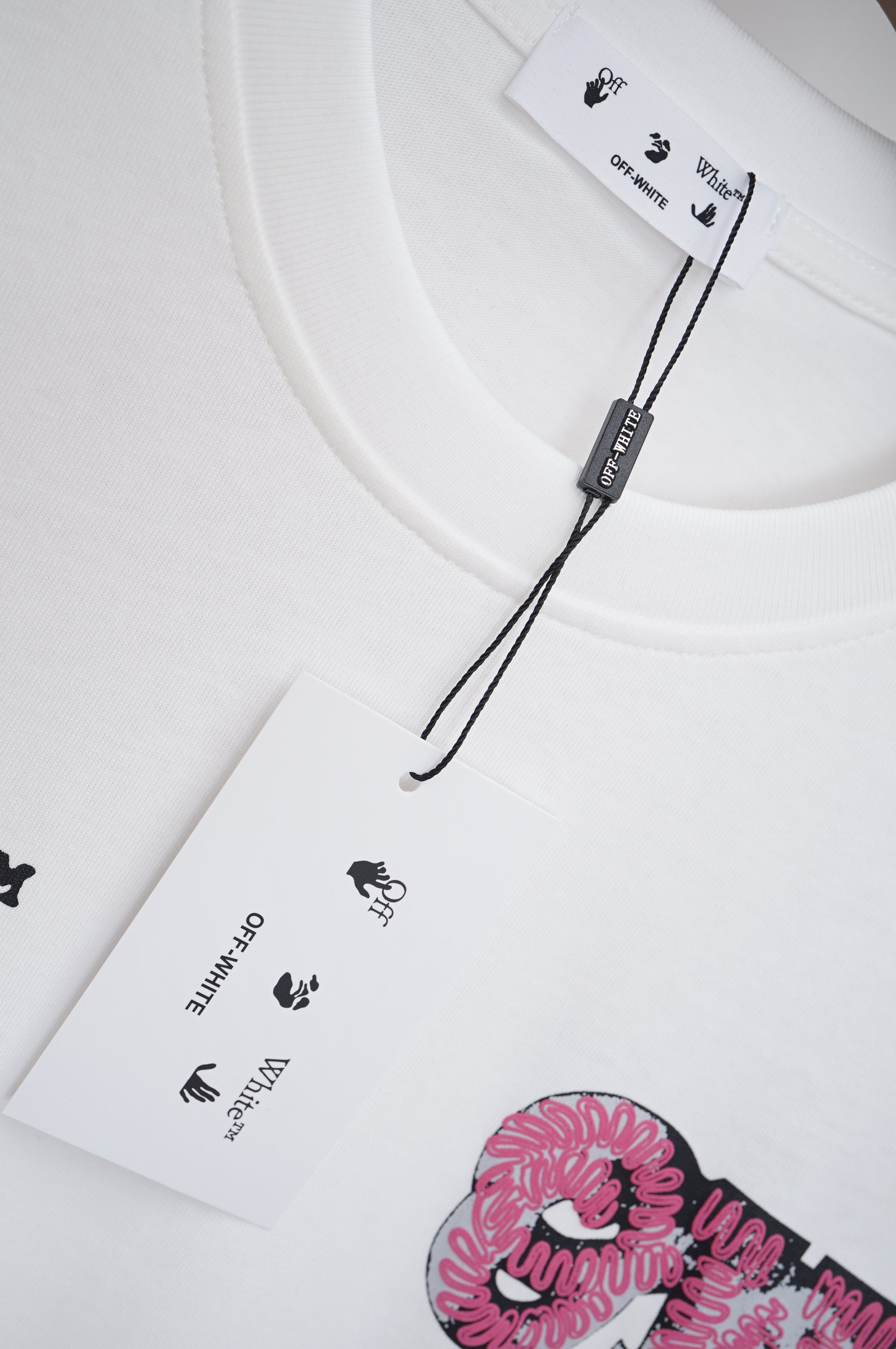U1N65A20 Popular T-shirt