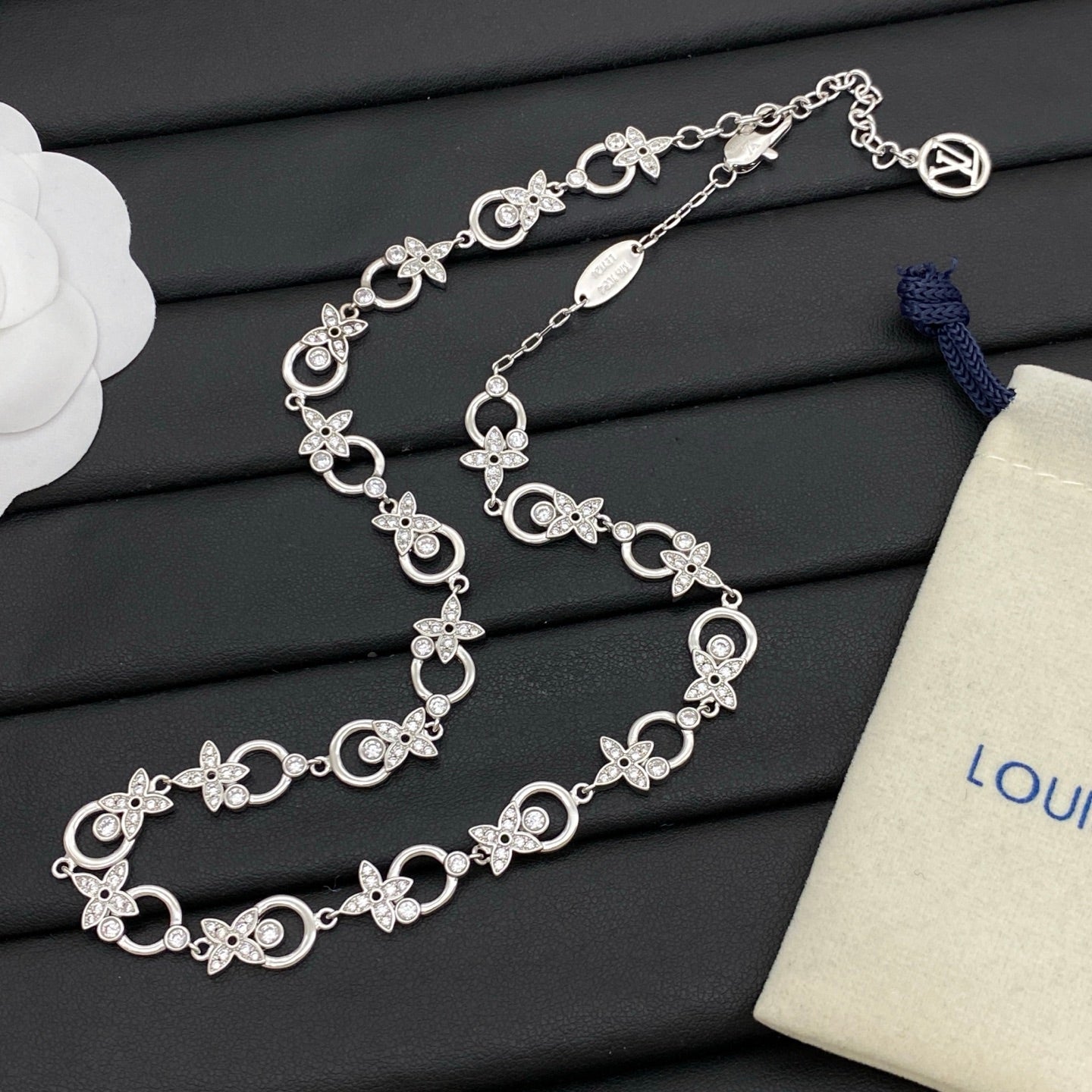X1N36E15X Popular  Necklaces  , Bracelets