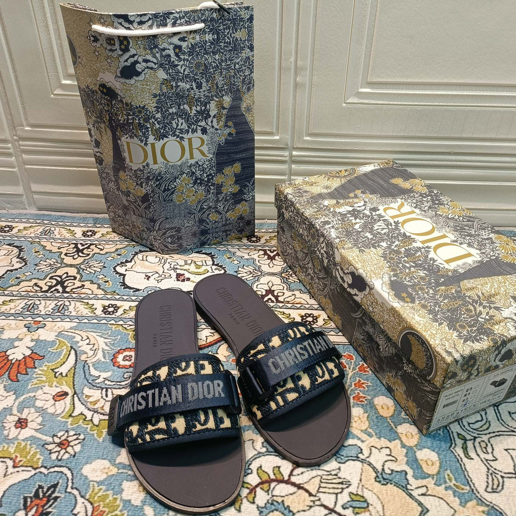 Z1ZD20 Popular Slippers
