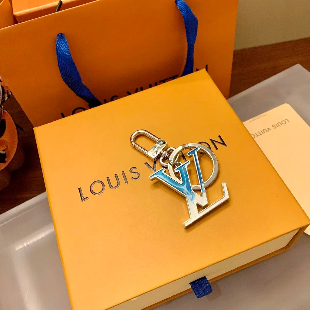 A1Z105E98 Popular bag 's charms accessories