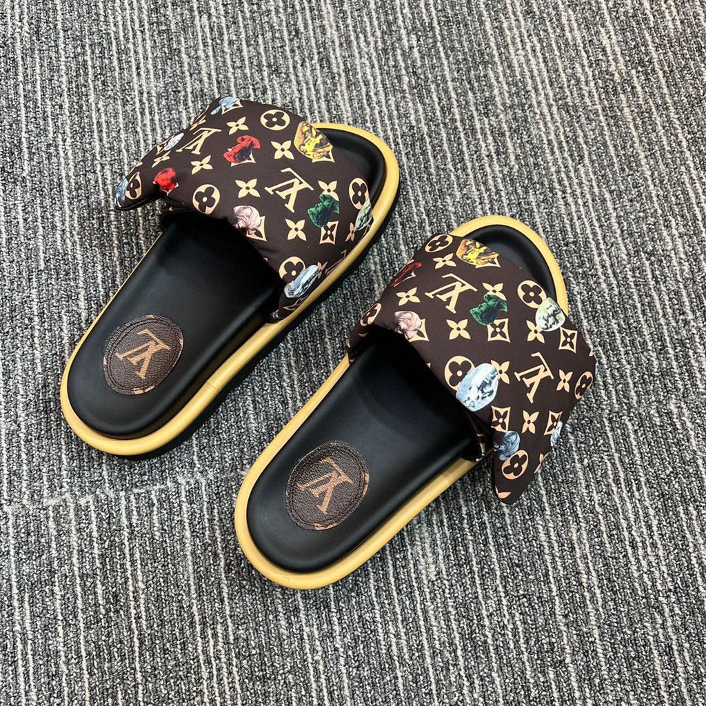 Z5XF120 Popular leather quality Slippers