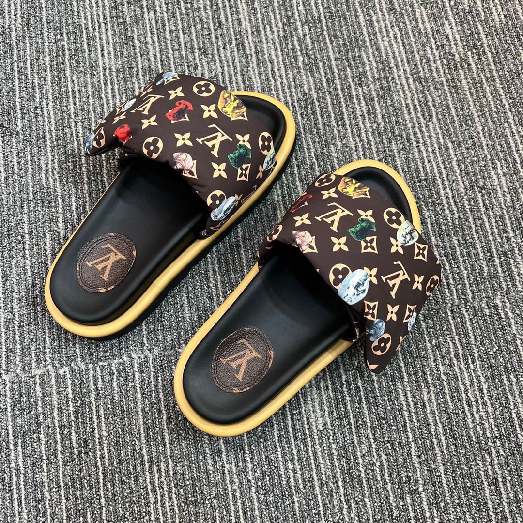 Z5XF120 Popular leather quality Slippers