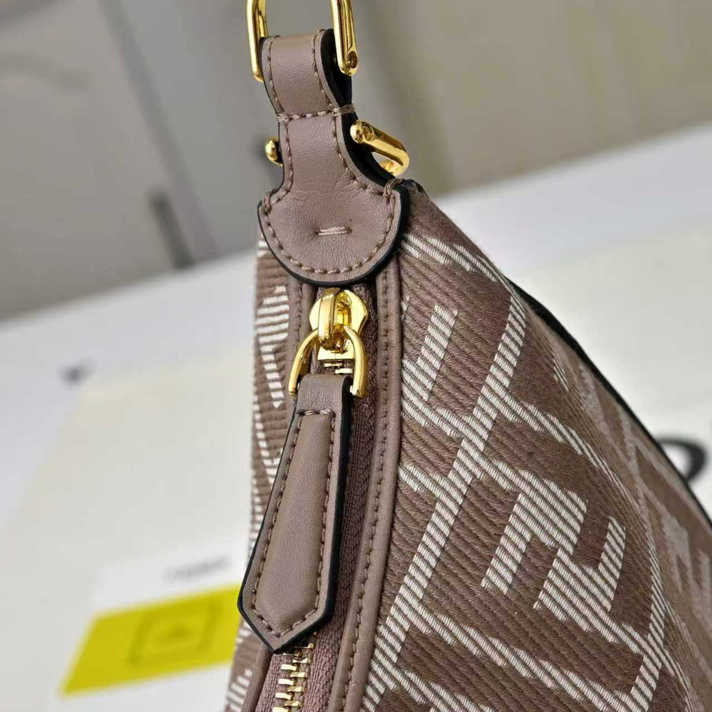 B1R15F8 Popular bag