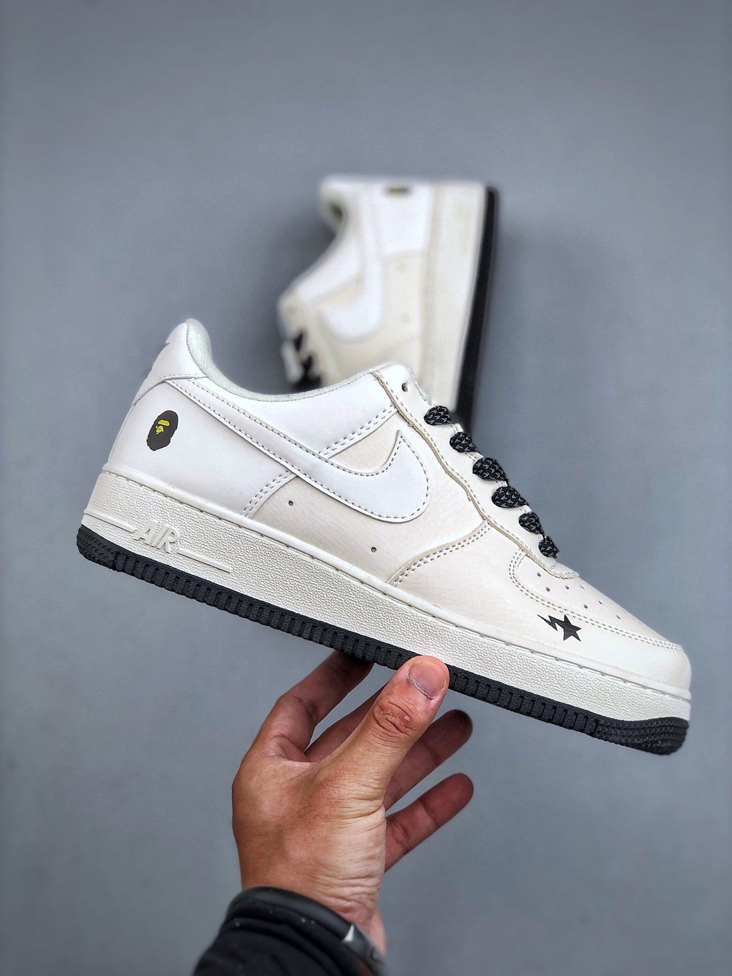 Z4Q95A81 Popular Shoes