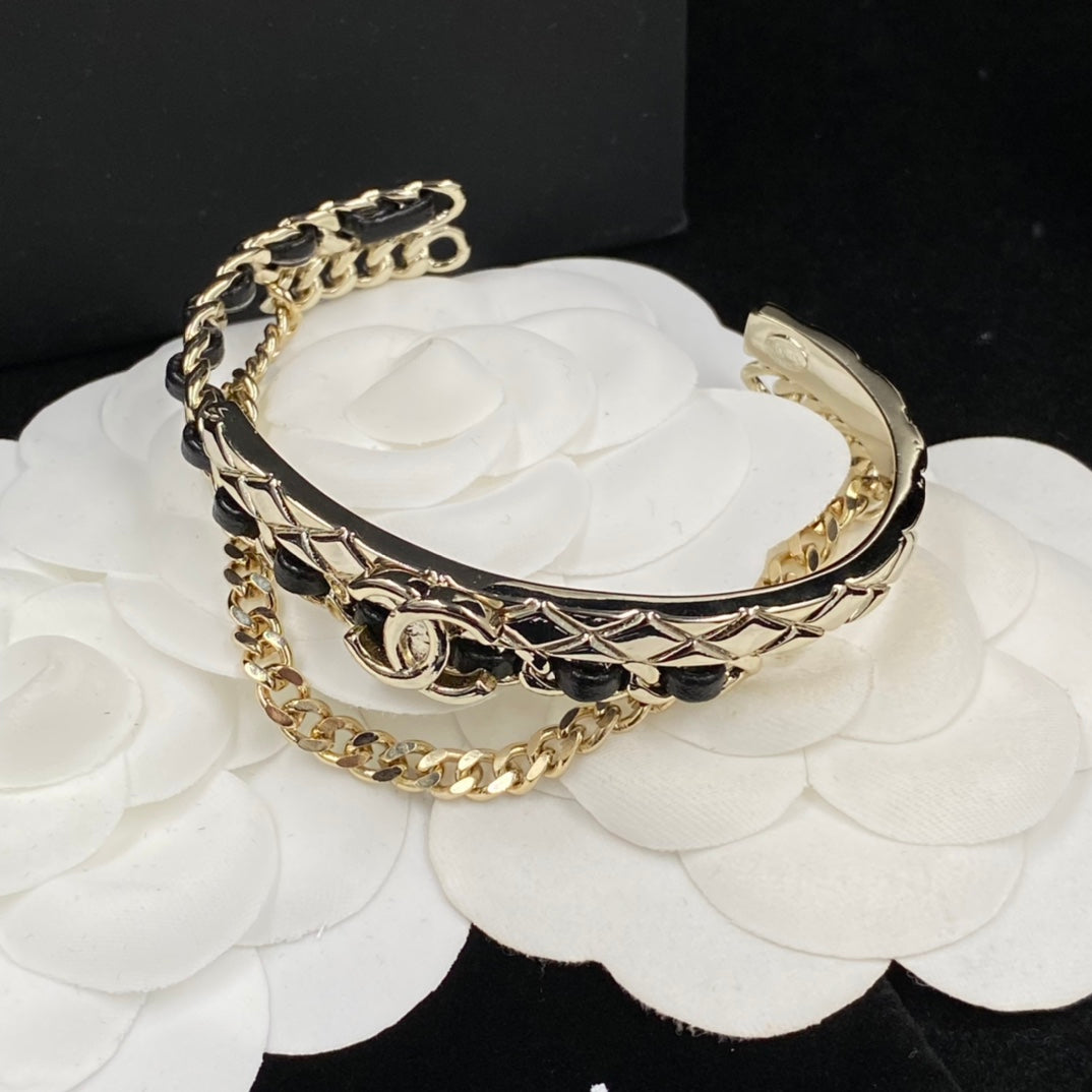 X1N36C52K Popular  Bracelets