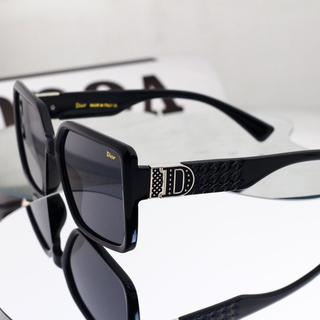 T1P56D52 Popular Sunglasses