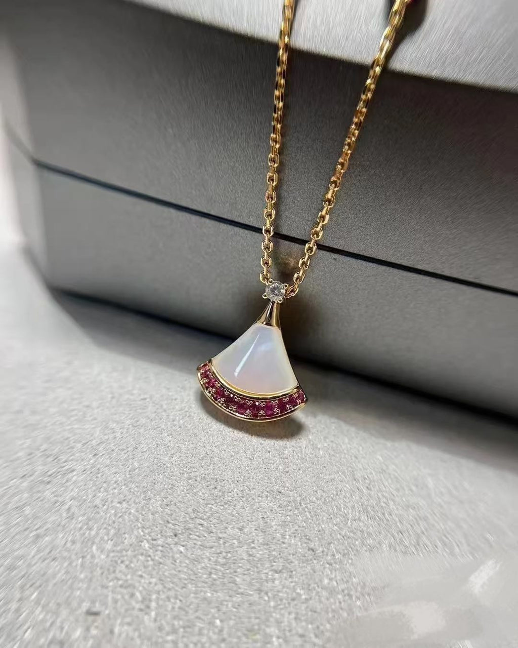 X1Q85S416X Popular Necklaces