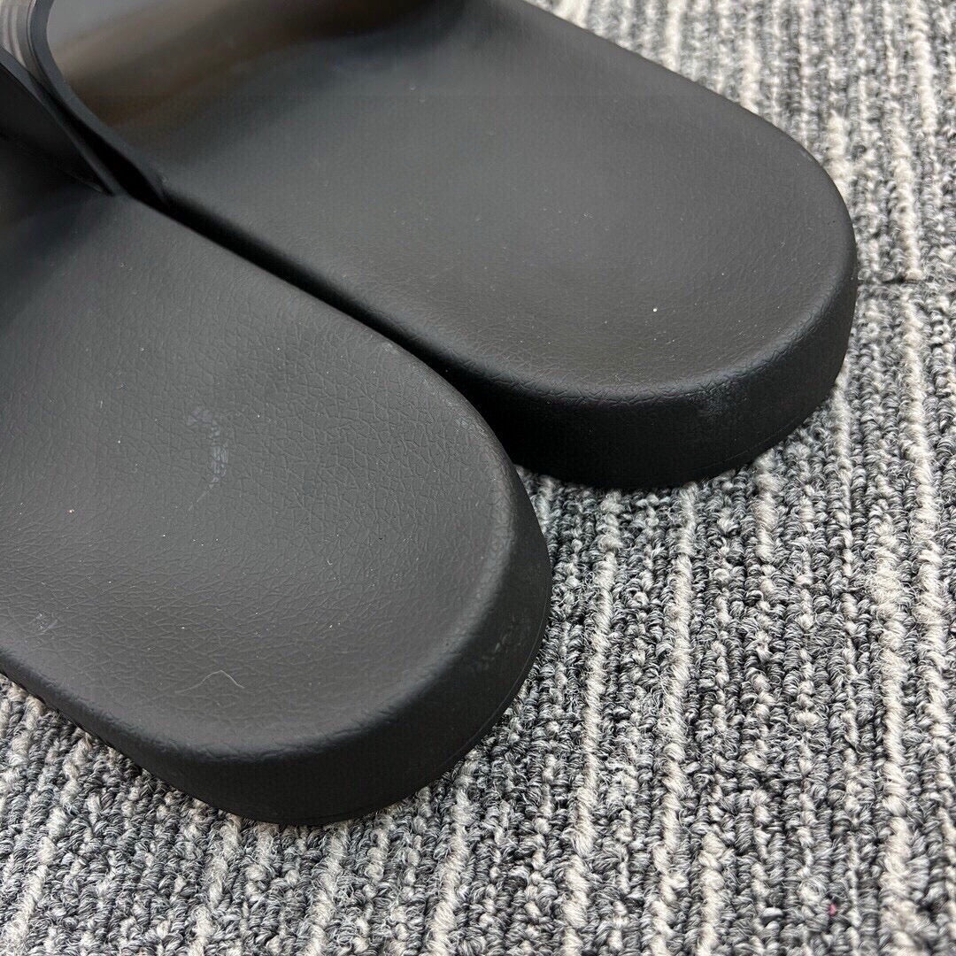 Z5Z35R257 Popular Slippers