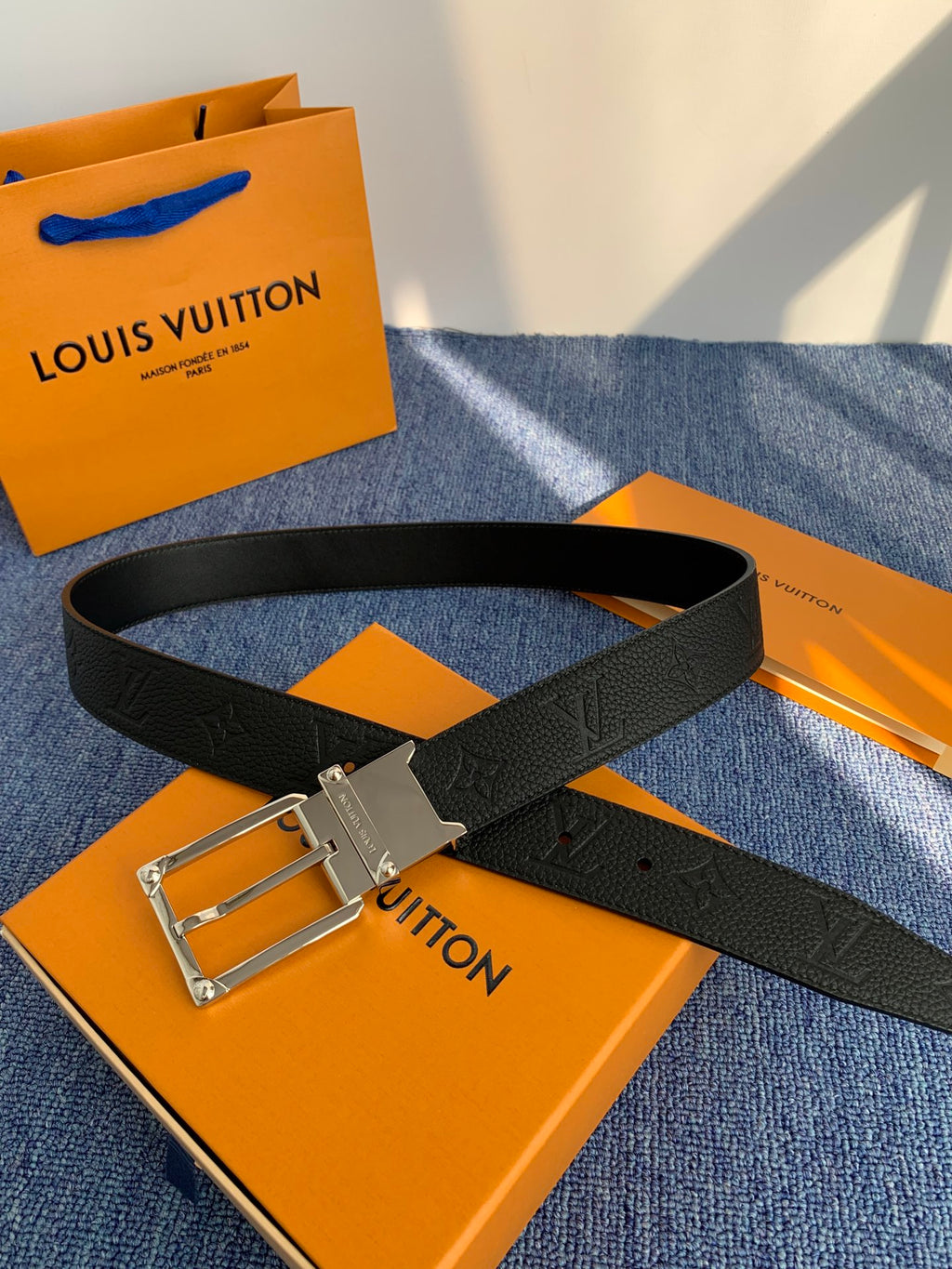 P1P36E12 Popular High quality belt With full package
