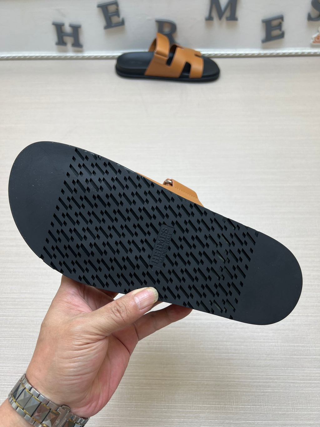 Z5R35H6  Popular Slippers shoes