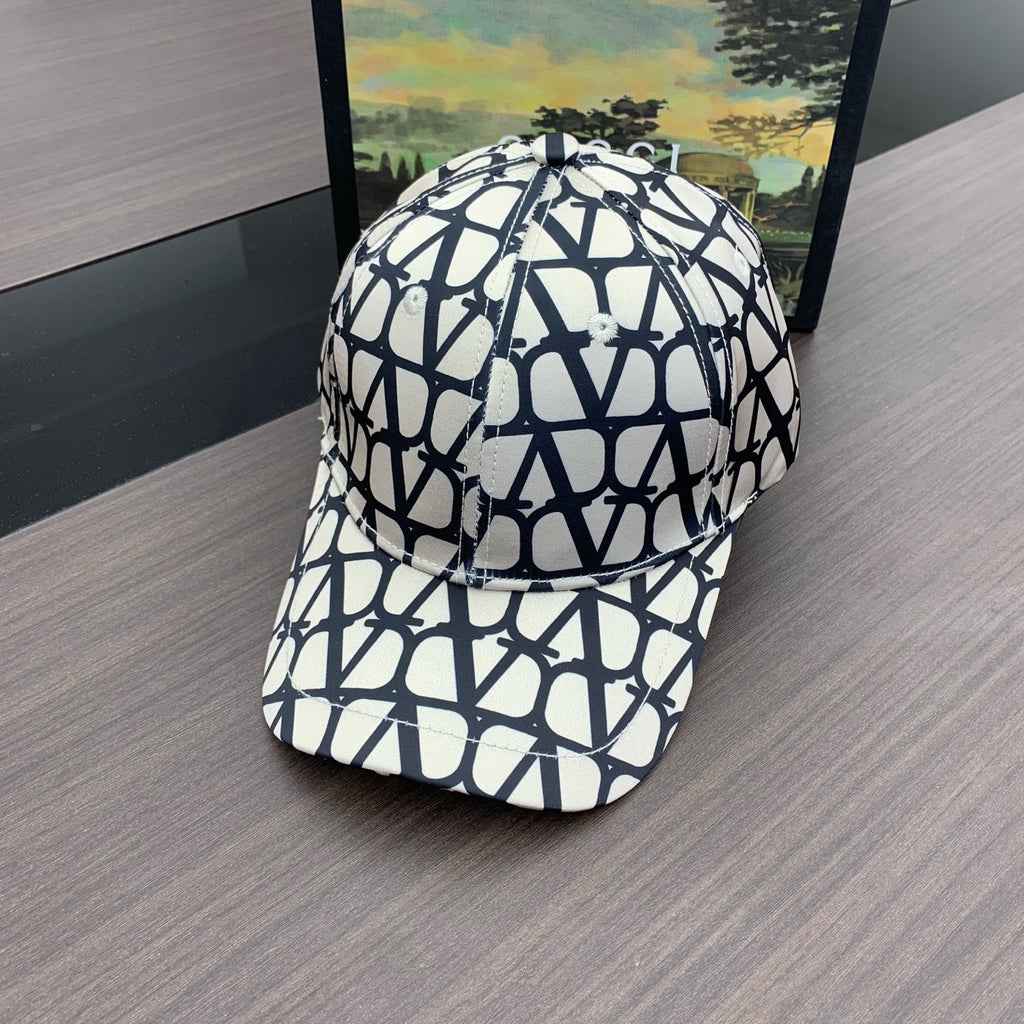 M1Z25VL523 Popular  hats