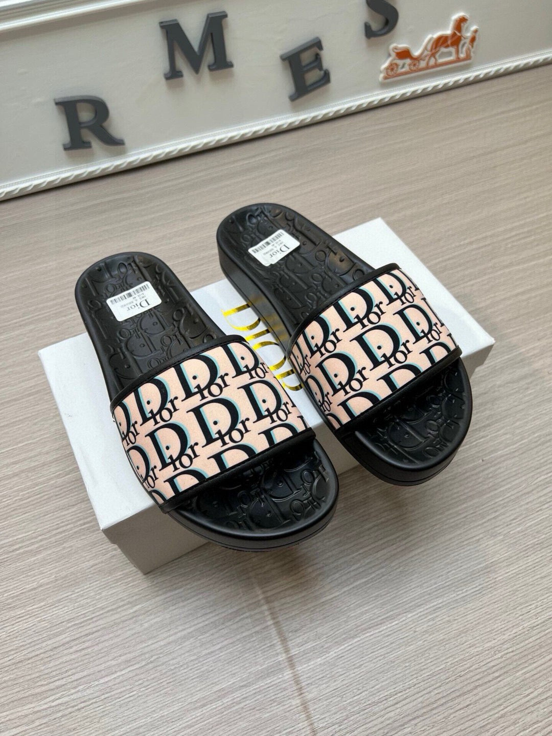 Z5Z35D280 Popular Slippers