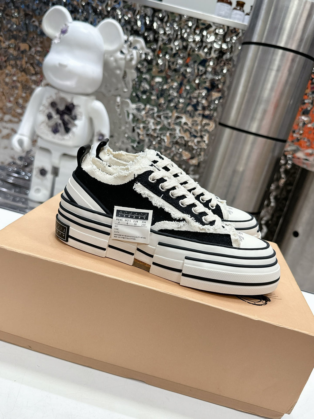 Z2Q105A249 Popular high-quality Shoes
