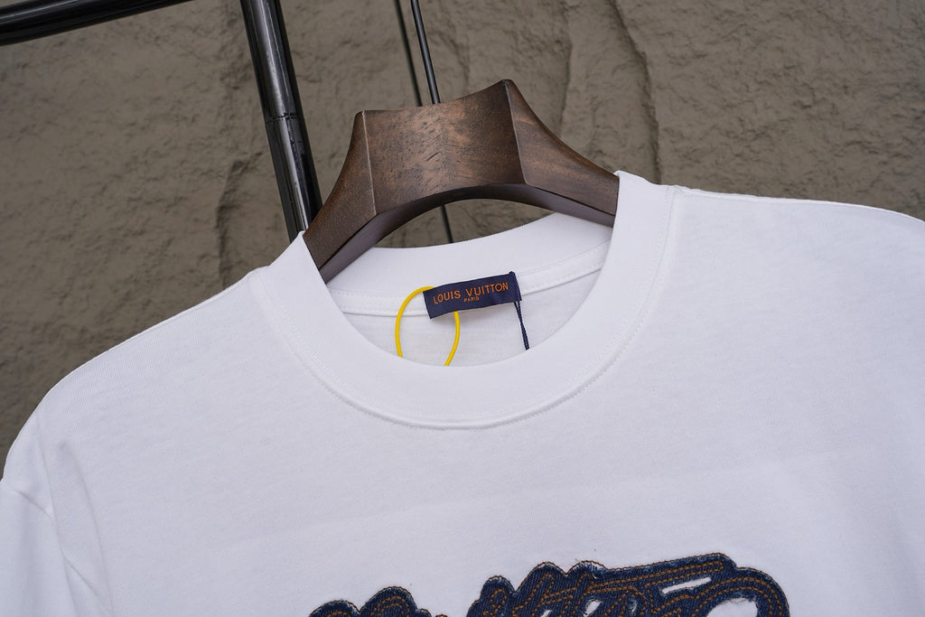 U1R76E18 Popular T-shirts