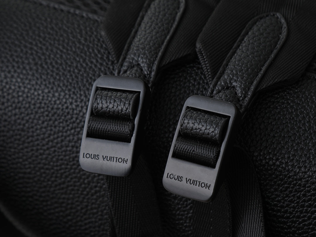 B1P46E42 Popular leather bag