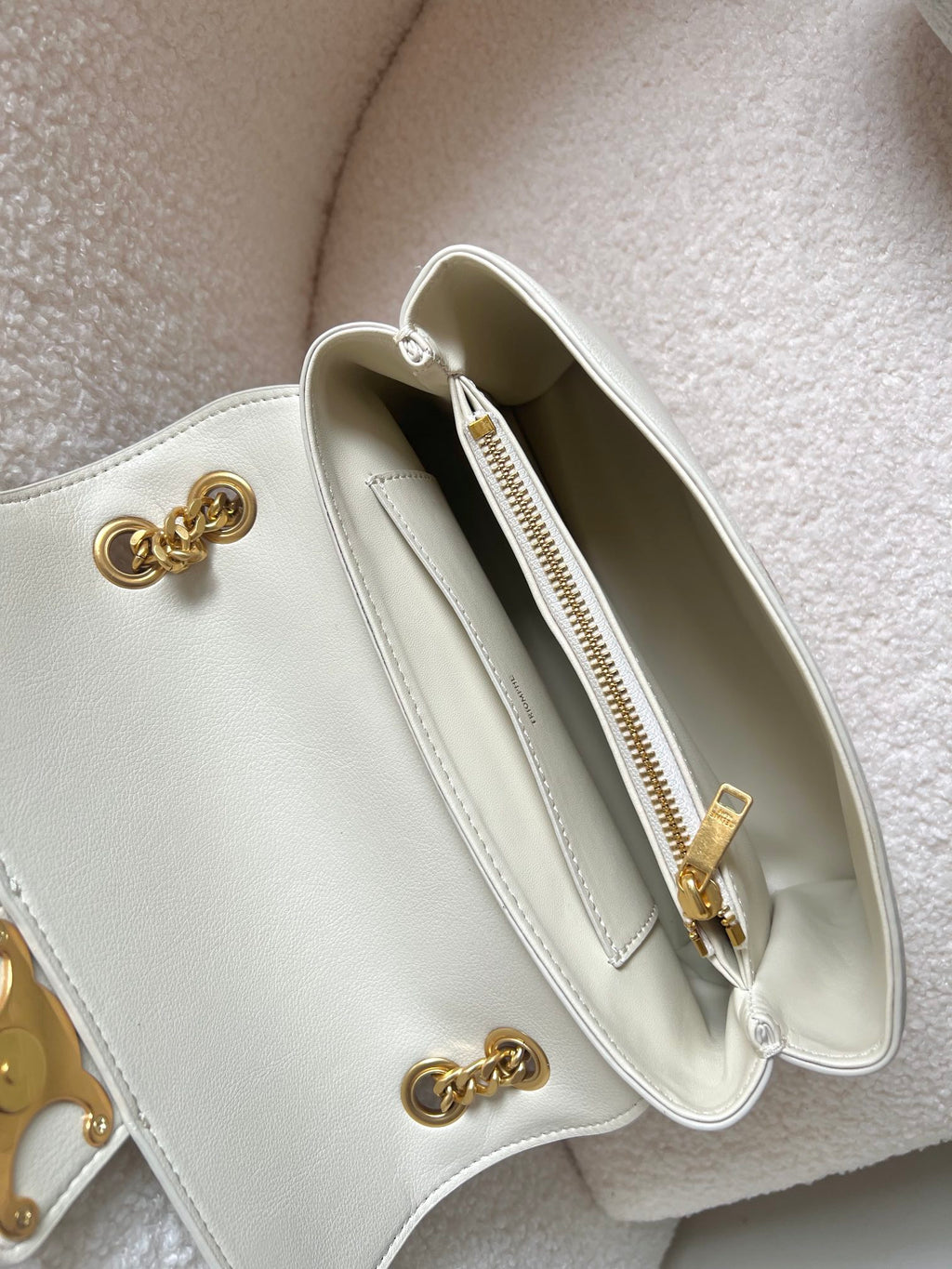 B1X44CL412 Popular   leather bag